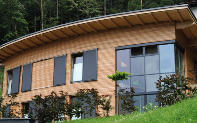 “Rozemar” izstādē "Māja. Dzīvoklis 2015" piedāvās stiprinājumus un apdares materiālus koksnei